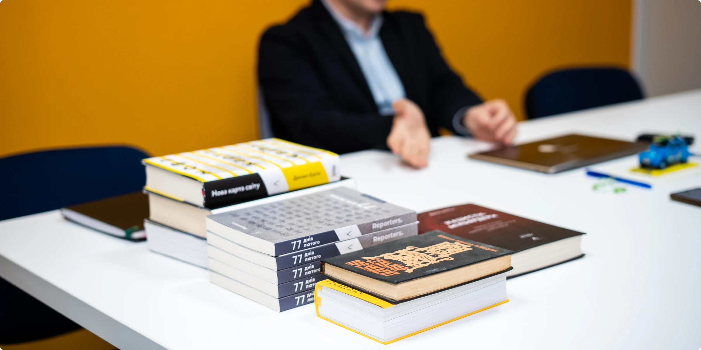 Антон Мартинов