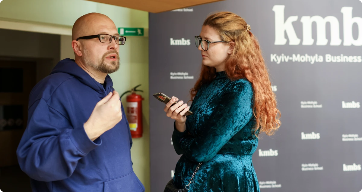 Андрій Бондар і Наталія Колегіна_кар_дні есеїстики