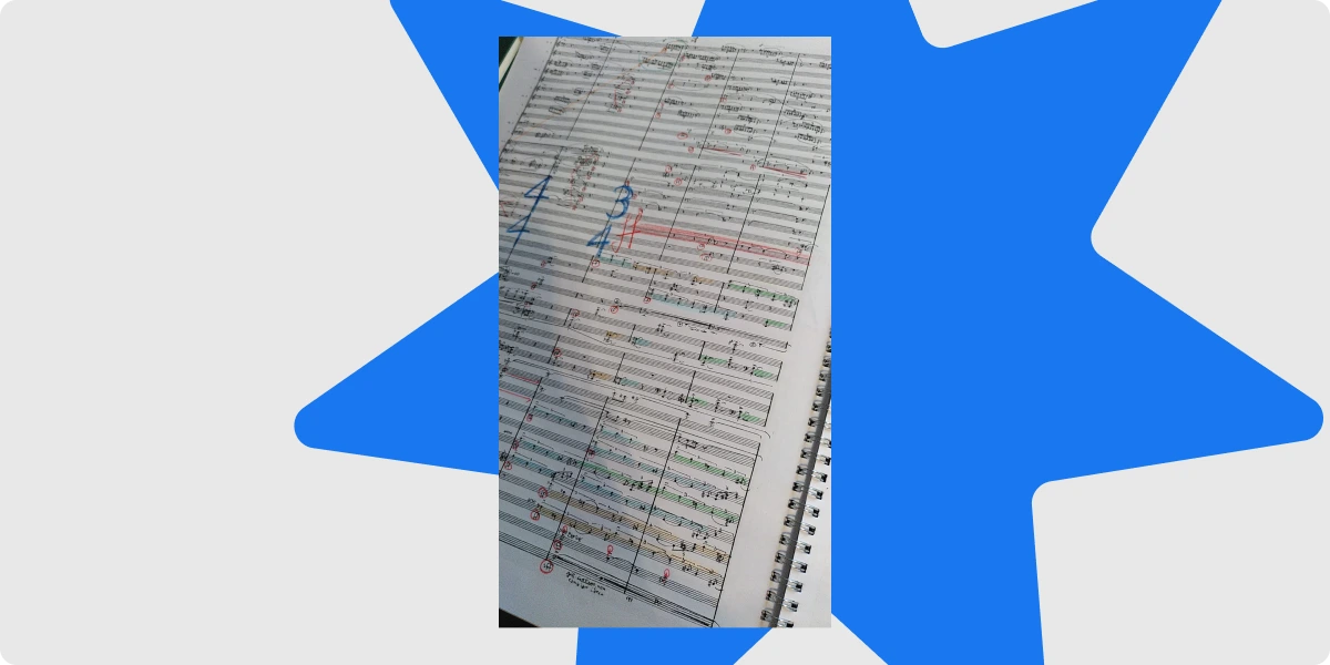 Етьєн Гаан працює над партитурою