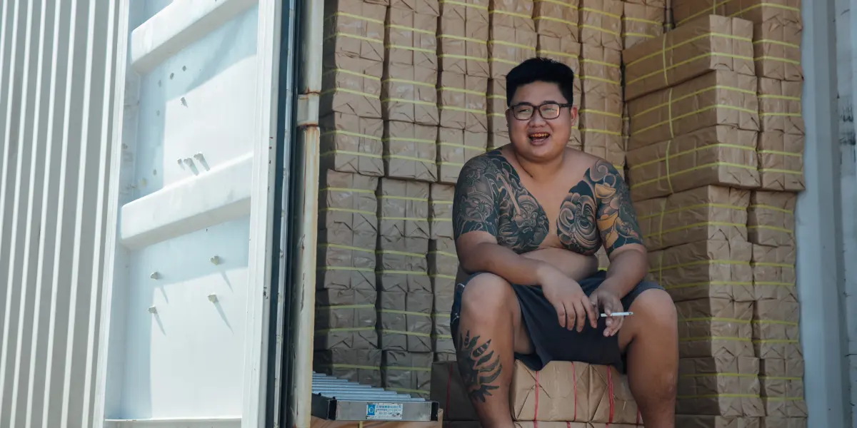 In Their Teens- кадр із фільму «Коли вони були підлітками»