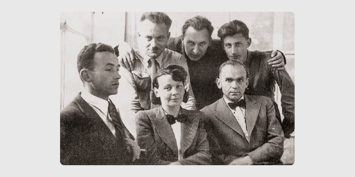 Олена Теліга з товаришами у Львові, влітку 1941