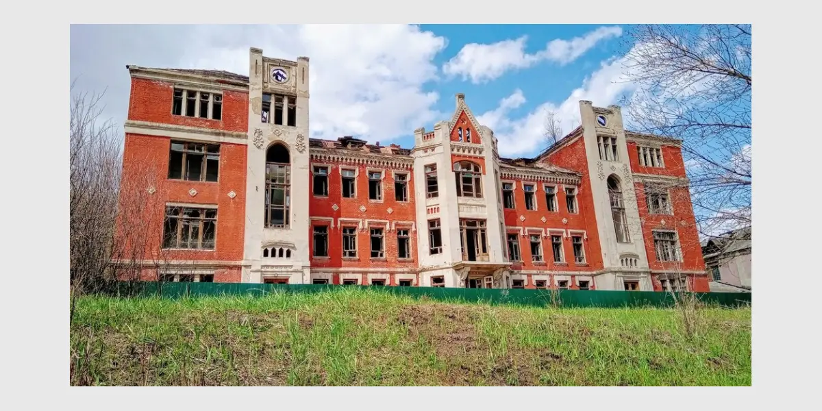 3. Лікарня содового заводу Лікарня содового заводу, Лисичанськ