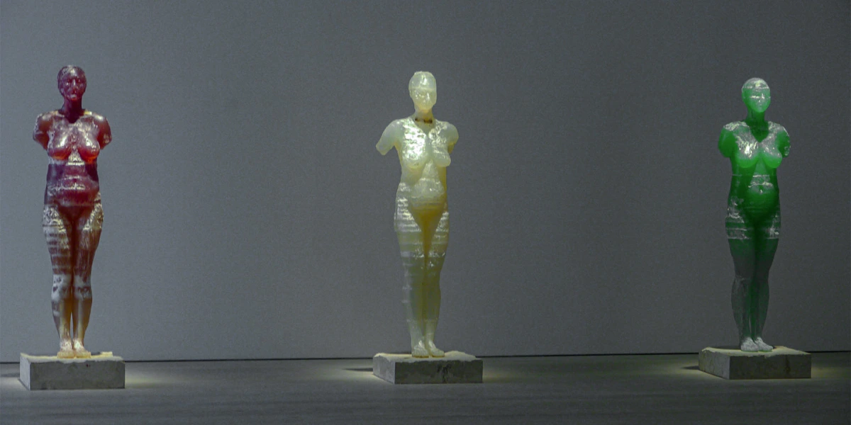 «Homo Bulla. Репліка», Марія Куліковська, авторська техніка балістичне мило, 2015. У художній колекції Deutsche Telekom, Бон�