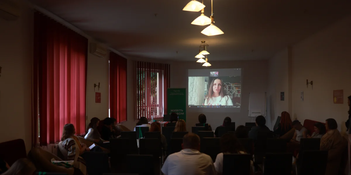 Найпопулярнішою ідеєю є час — і я би згодилася на рух у цьому вимірі